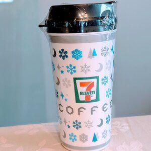 New Sealed 2012 7-Eleven Winter Reusable Coffee Traveler Mug 16 oz USA Snow Moon